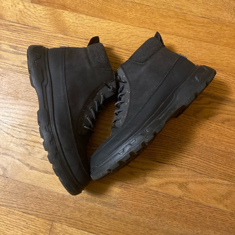 Men's Hey Dudes boots